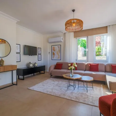 Zalin Villa